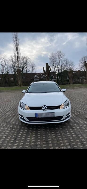 Weiß Gebraucht 2015 VW Golf VII Cup Kombi | 12.000 € (Fairer Preis) - Bild 1/4