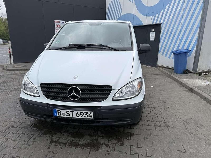 Gebraucht Mercedes Vito 95 PS (69 kW) 2010 Weiß Van