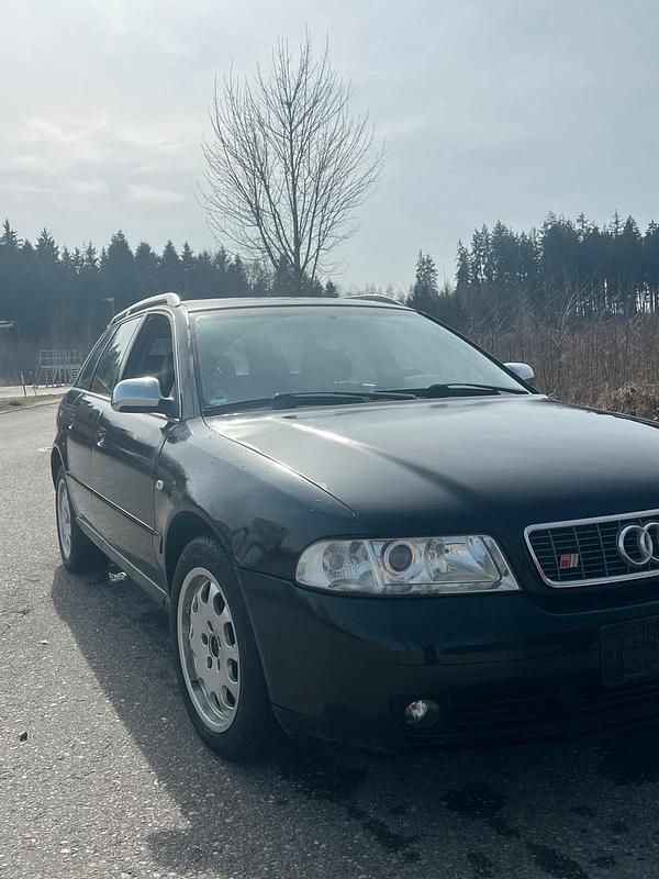 Gebraucht Audi A4 165 PS (121 kW) 2000 Schwarz Kombi