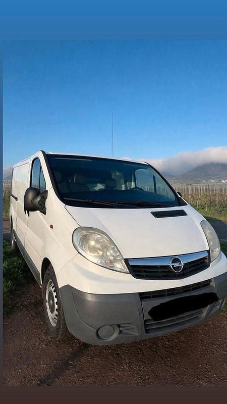 Gebraucht Opel Vivaro 90 PS (66 kW) 2008 Weiß Van / Kleinbus