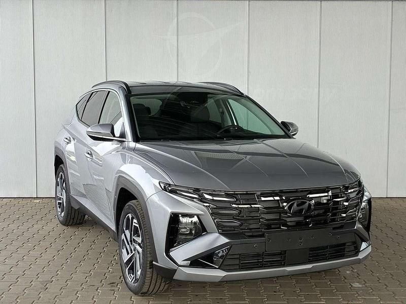 Neu Hyundai Tucson Prime 238 PS (175 kW) 2026 Shimmering silver SUV
