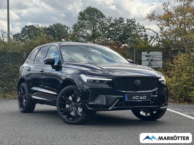 Neu Volvo XC60 Plus 455 PS (334 kW) 2026 Schwarz SUV