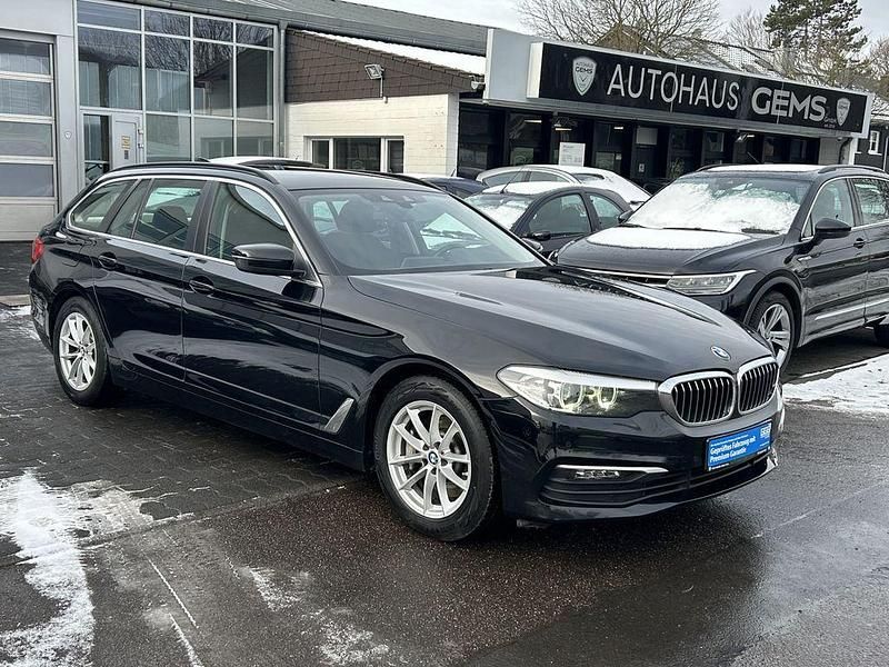 Schwarz Gebraucht 2019 BMW 530 Performance Kombi | 16.990 € (Superpreis) - Bild 1/4