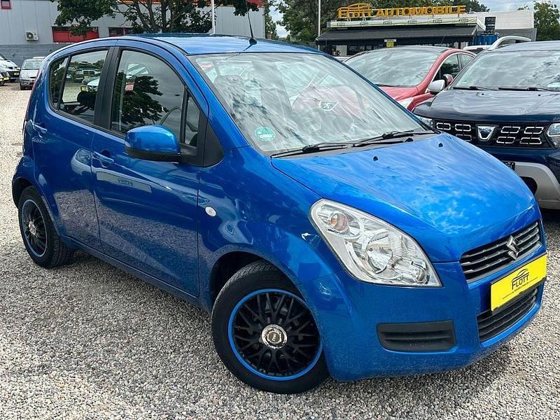 Blau Gebraucht 2009 Suzuki Splash Club Kleinwagen | 4.490 € - Bild 1/4