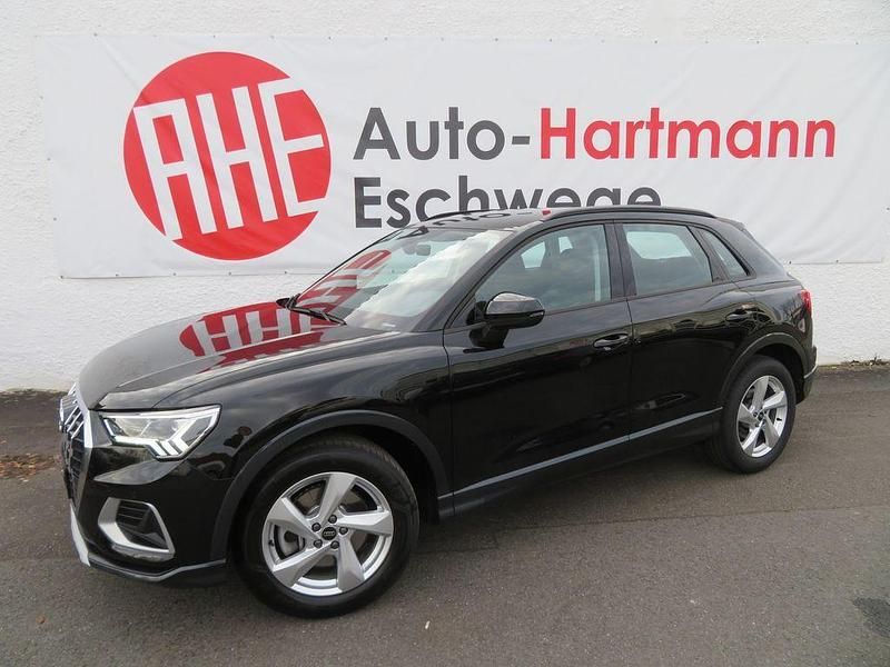 Mythosschwarz Gebraucht 2023 Audi Q3 Advanced SUV | 39.280 € (Fairer Preis) - Bild 1/4