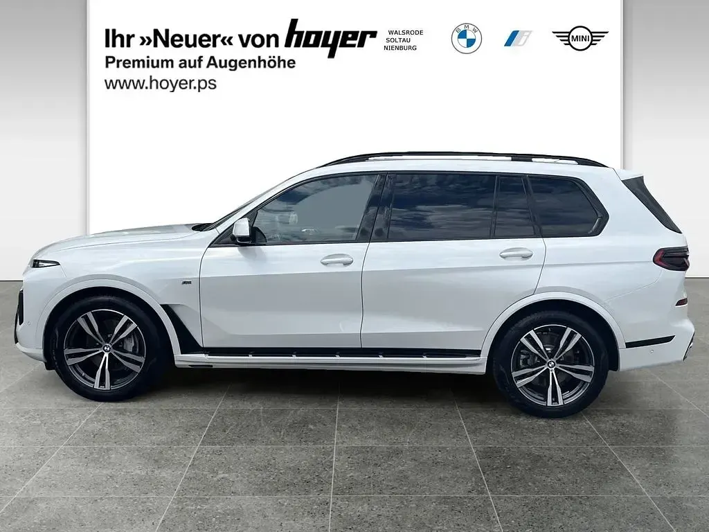 Gebraucht BMW X7 M Sport 352 PS (258 kW) 2025 Mineralweiß SUV