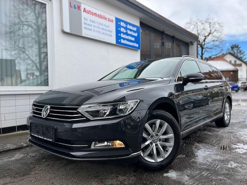 Grau Gebraucht 2018 VW Passat Comfortline Limousine | 15.999 € (Superpreis) - Bild 1/4