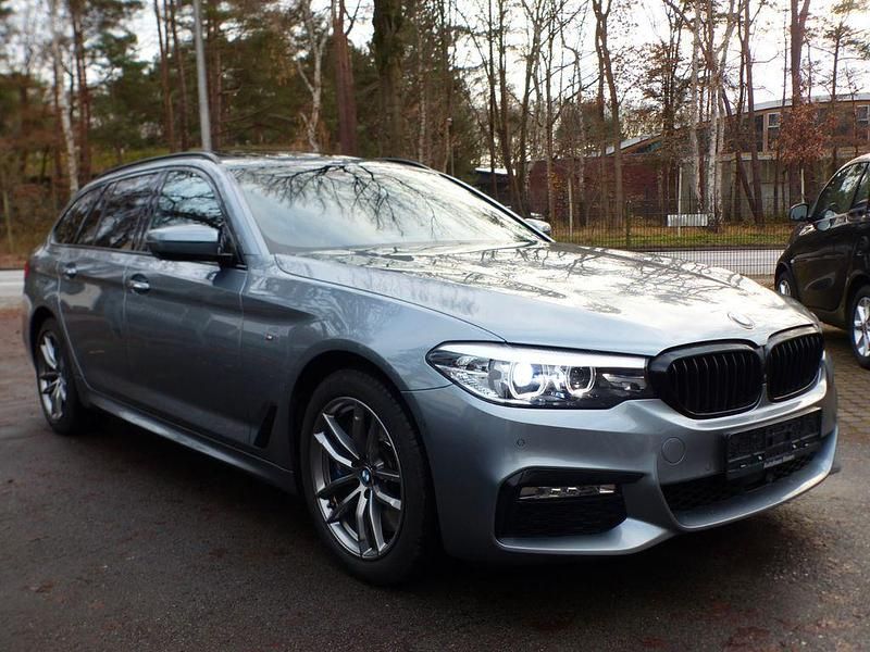 Gebraucht BMW 540 M Sport 320 PS (235 kW) 2018 Blau Kombi
