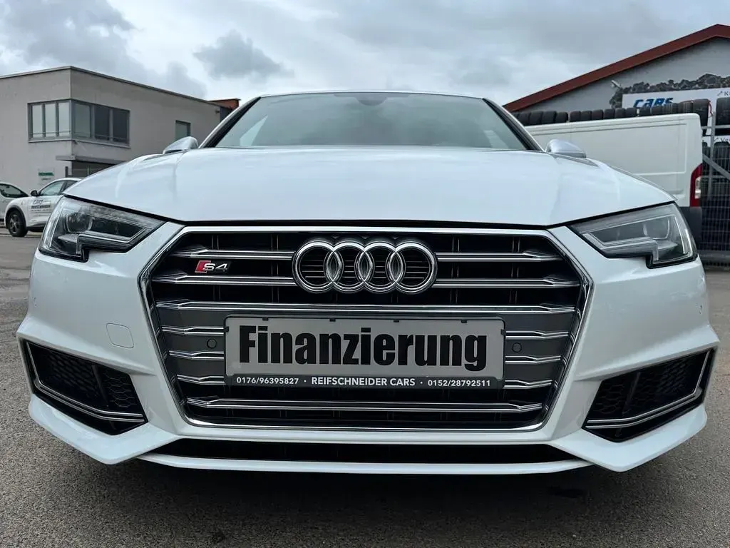 Gebraucht Audi S4 Sport 354 PS (260 kW) 2019 Weiß Limousine