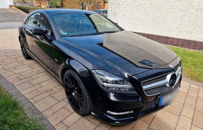 Gebraucht Mercedes CLS500 408 PS (300 kW) 2011 Schwarz Limousine