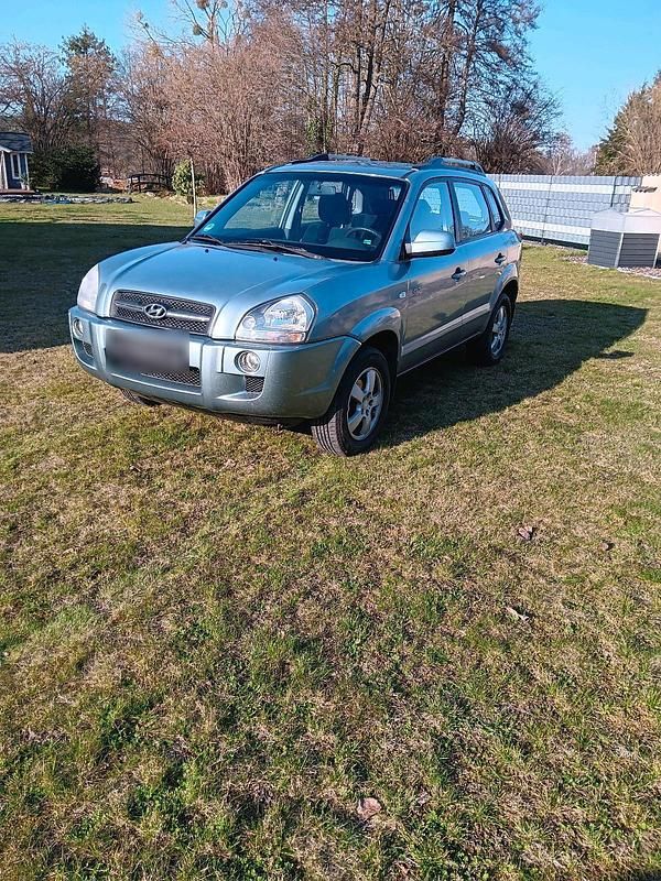 Gebraucht Hyundai Tucson 140 PS (102 kW) 2005 Grau SUV
