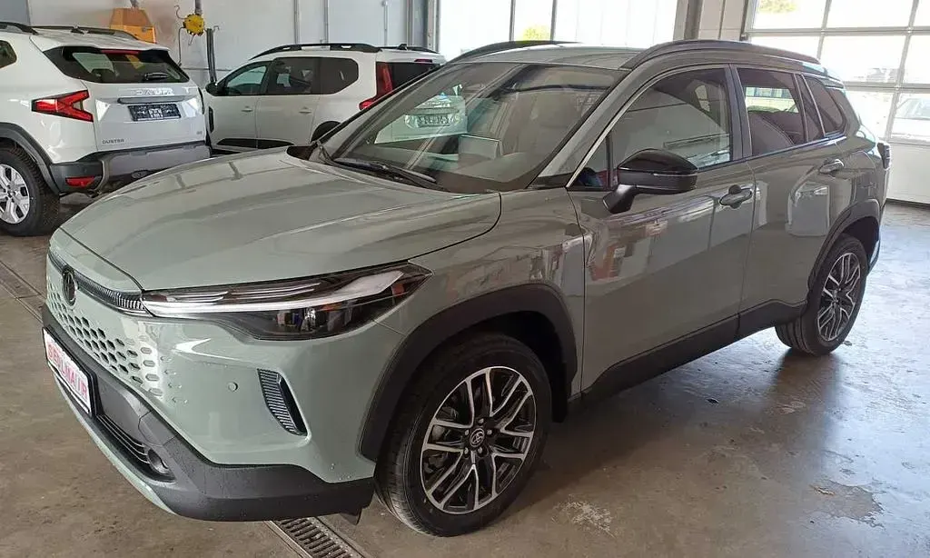 Nouă Toyota Corolla Cross Style 140 CP (102 kW) 2026 Gri SUV