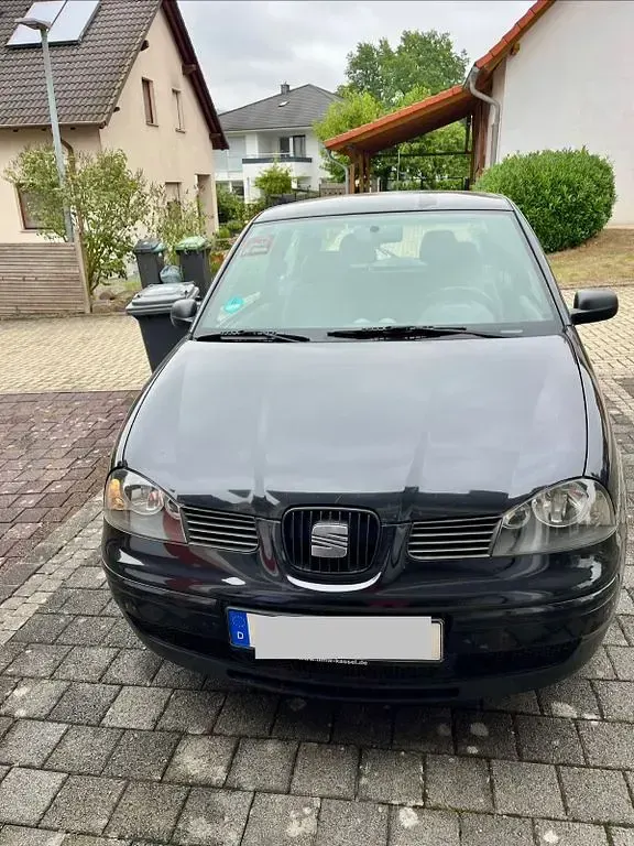 Gebraucht Seat Arosa Prima 50 PS (36 kW) 2004 Schwarz Kleinwagen