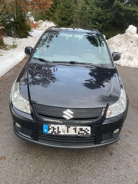 Gebraucht Suzuki SX4 Club 99 PS (72 kW) 2009 Schwarz Limousine