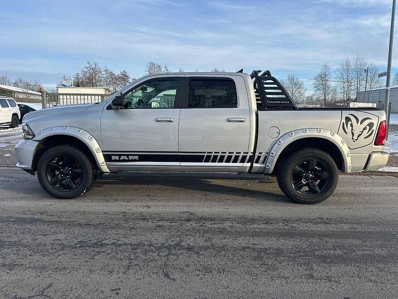 Second-hand Dodge Ram 401 CP (294 kW) 2019 Argintiu Pickup