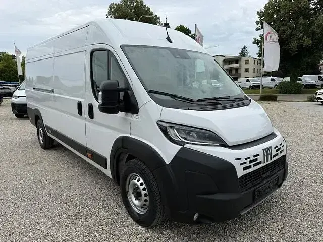 Gebraucht Fiat Ducato 180 PS (132 kW) 2024 Weiss Van