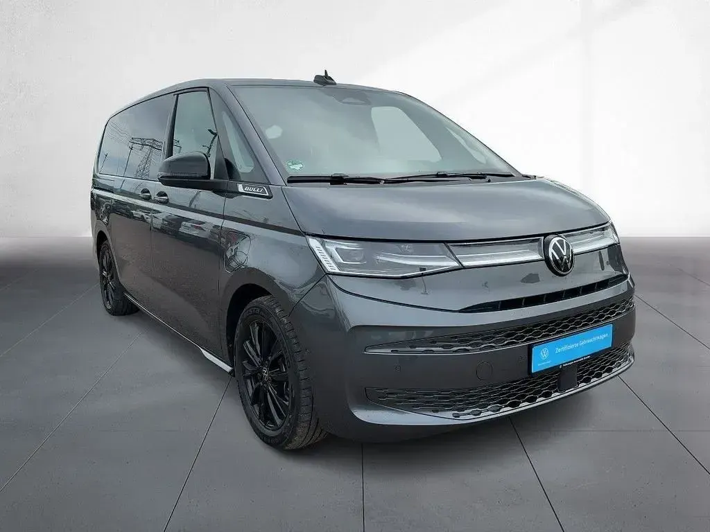 Gebraucht VW Multivan Goal 177 PS (130 kW) 2025 Grau Van / Kleinbus
