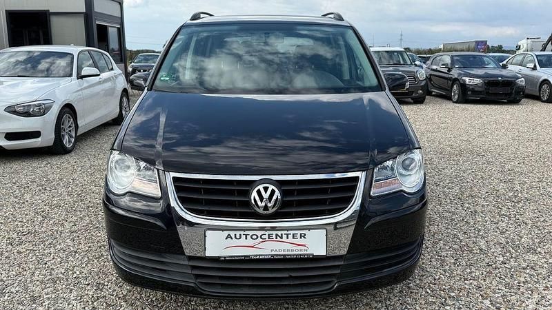 Gebraucht VW Touran Conceptline 140 PS (102 kW) 2009 Schwarz Van / Kleinbus