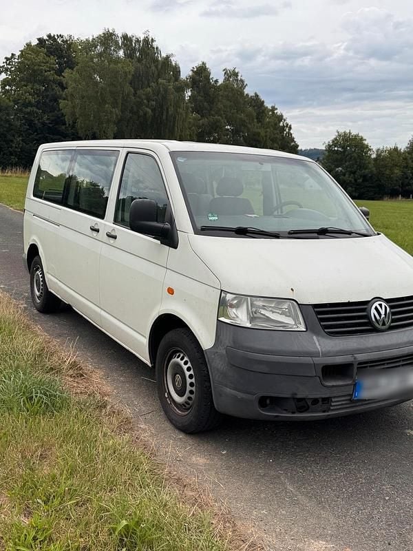 Weiß Gebraucht 2005 VW T5 Van | 12.500 € (Teuer) - Bild 1/4