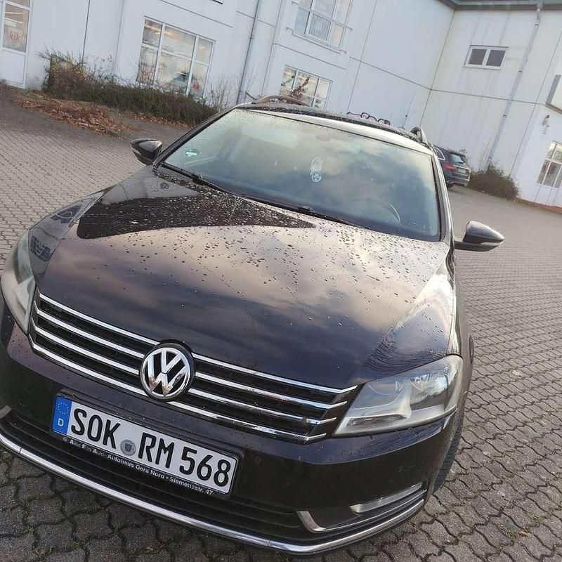 Gebraucht VW Passat Comfortline 122 PS (89 kW) 2011 Limousine