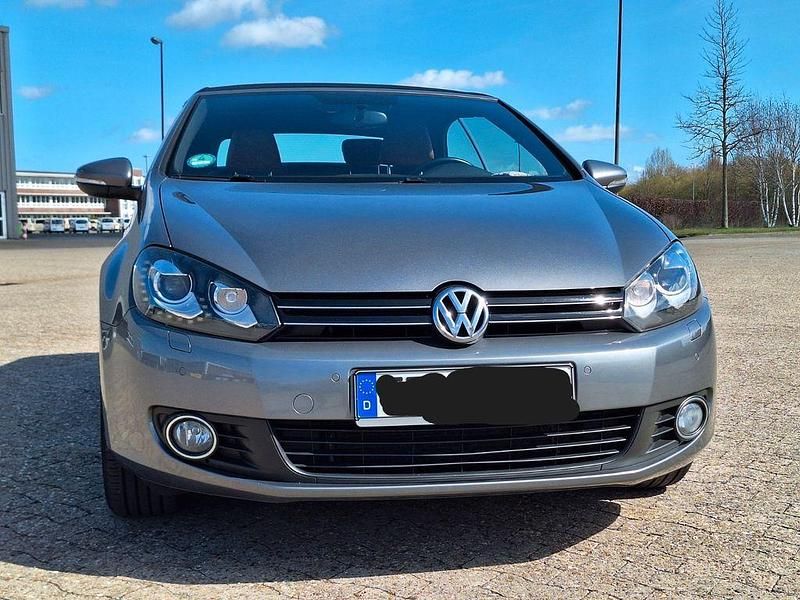 Gebraucht VW Golf Cabriolet 140 PS (102 kW) 2012 Braun Cabrio
