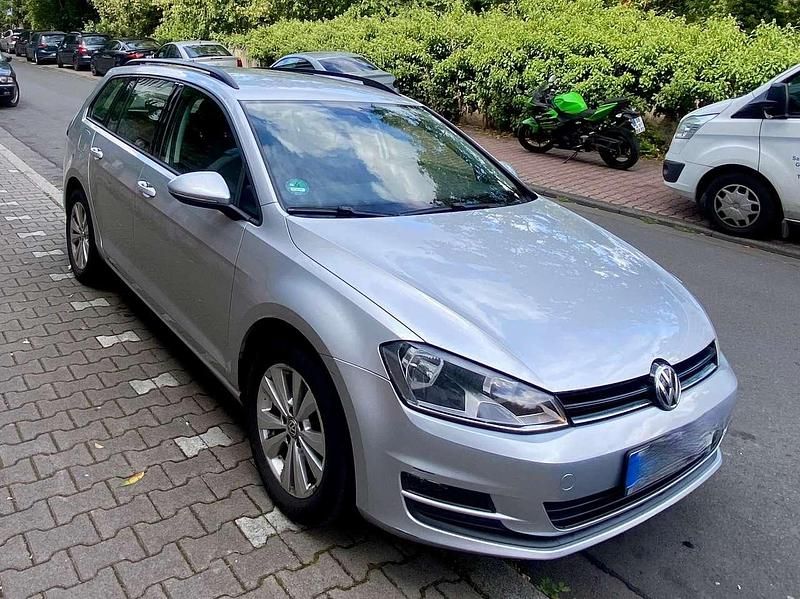 Silber Gebraucht 2014 VW Golf VII Kombi | 7.200 € (Fairer Preis) - Bild 1/4