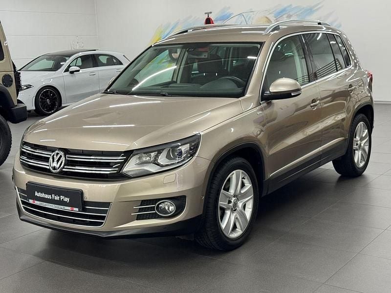 Gebraucht VW Tiguan Cup 160 PS (117 kW) 2015 Silber SUV