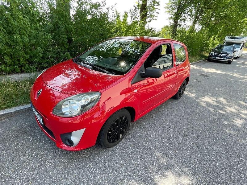 Rot Gebraucht 2011 Renault Twingo Liberty Kleinwagen | 2.999 € (Fairer Preis) - Bild 1/4