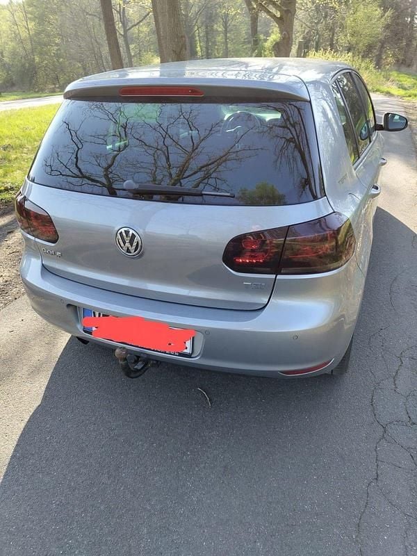 Gebraucht VW Golf VI 105 PS (77 kW) 2010 Kleinwagen