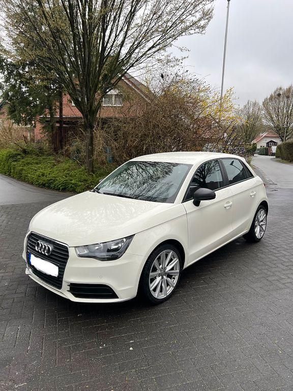 Gebraucht Audi A1 Ambition 90 PS (66 kW) 2014 Weiß Kleinwagen