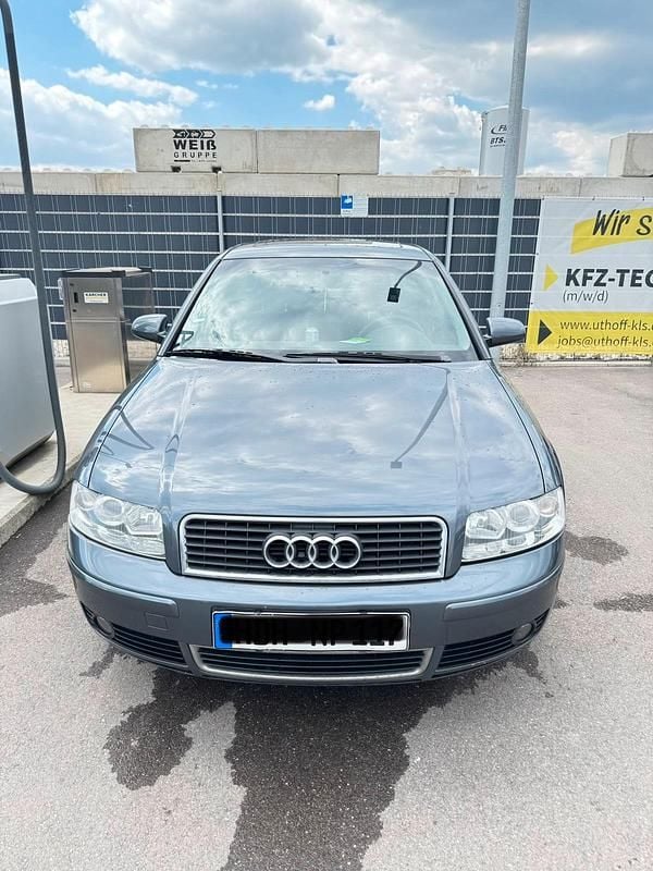 Usata Audi A4 131 CV (96 kW) 2002 Grigio Berlina