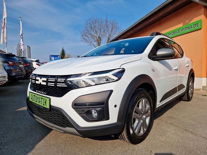 Gebraucht Dacia Sandero Expression 91 PS (66 kW) 2023 Weiß Kleinwagen