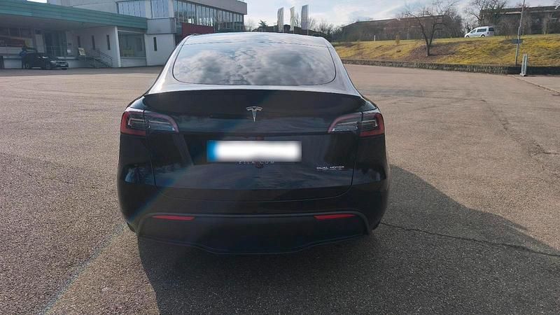 Gebraucht Tesla Model Y Performance 392 kW (534 PS) 2022 Schwarz SUV