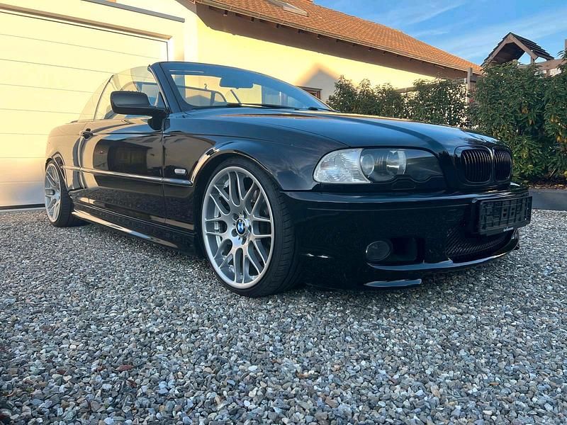 Gebraucht BMW 330 Cabriolet M Sport 231 PS (169 kW) 2002 Schwarz Cabrio