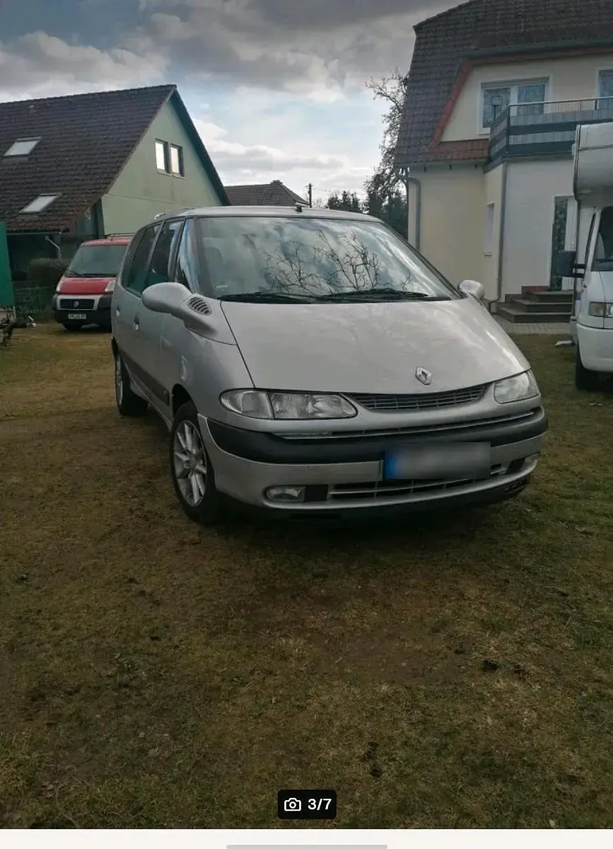 Gebraucht Renault Espace 140 PS (102 kW) 2000 Silber Van / Kleinbus