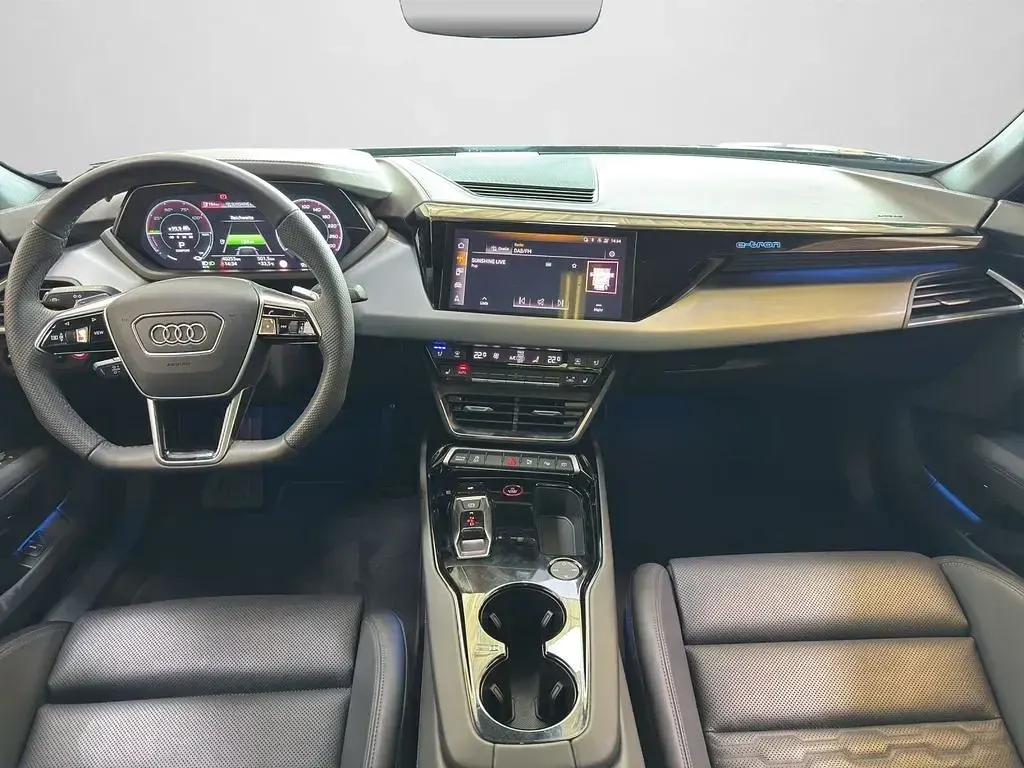 Gebraucht Audi e-tron GT quattro Premium 350 kW (476 PS) 2023 Ascariblau metallic (metallic) Limousine