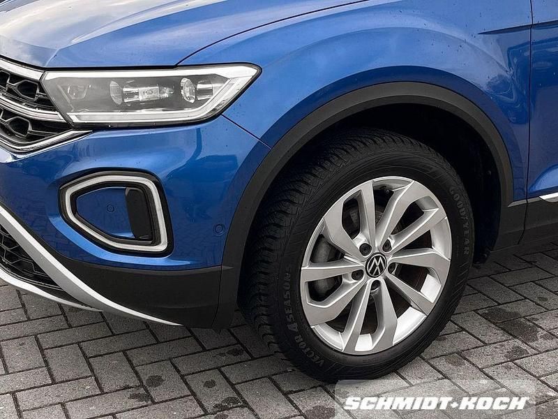 Gebraucht VW T-Roc Style 150 PS (110 kW) 2023 Ravennablau (blau) SUV