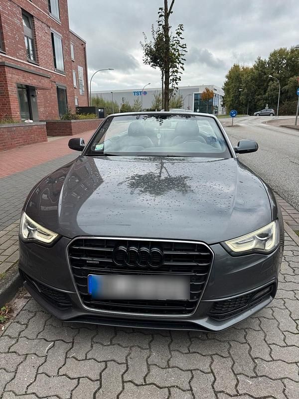 Grau Gebraucht 2013 Audi A5 Cabriolet S-Line Cabrio | 10.900 € (Guter Preis) - Bild 1/4
