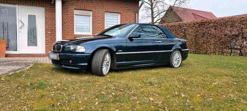 Gebraucht BMW 325 192 PS (141 kW) 2000 Blau Cabrio