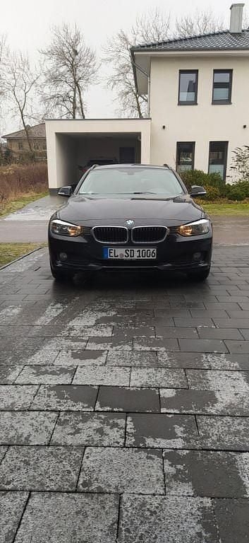 Gebraucht BMW 316 136 PS (100 kW) 2014 Schwarz Kombi
