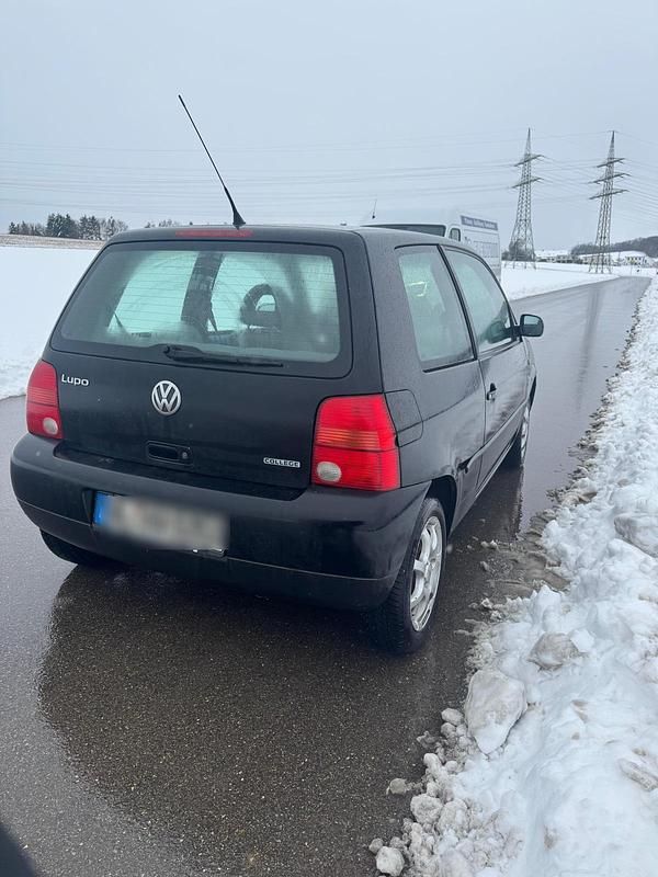 Gebraucht VW Lupo 50 PS (36 kW) 2001 Schwarz Kleinwagen