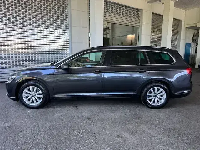 Gebraucht Audi A3 Basis 150 PS (110 kW) 2023 Andere Limousine