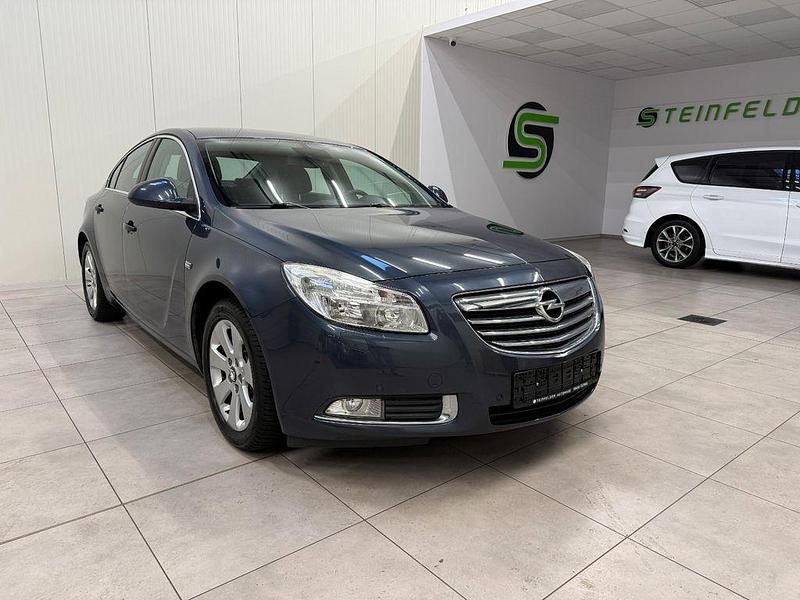 Gebraucht Opel Insignia 140 PS (102 kW) 2009 Blau Limousine