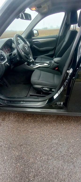 Schwarz Gebraucht 2012 BMW X1 SUV | 9.500 € (Fairer Preis) - Bild 1/4