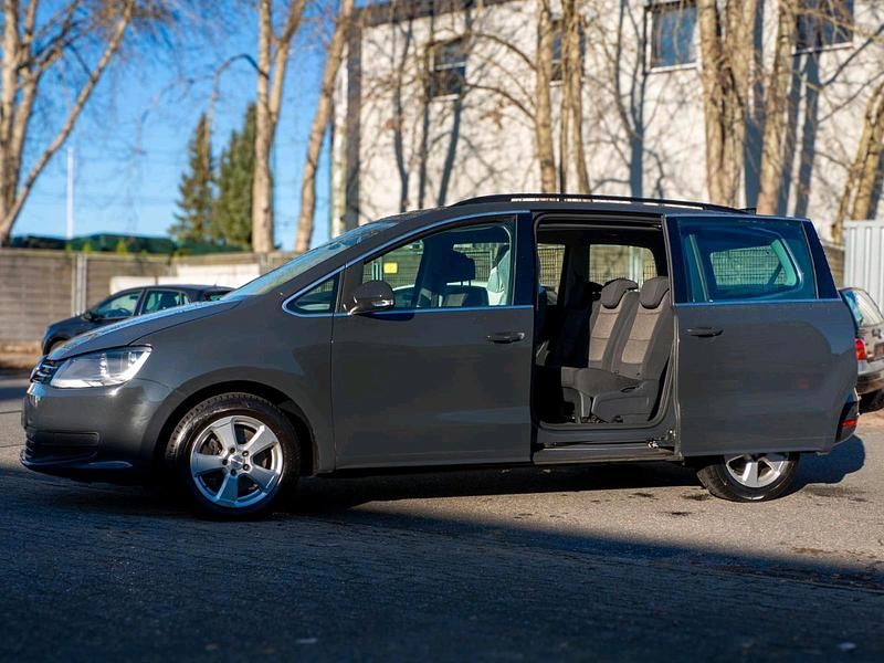 Usata VW Sharan 150 CV (110 kW) 2013 Grigio Monovolume