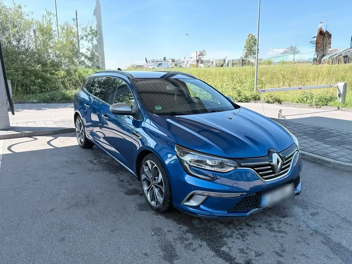 Gebraucht Renault Mégane GT Line GT-Line 163 PS (119 kW) 2018 Blau Kombi