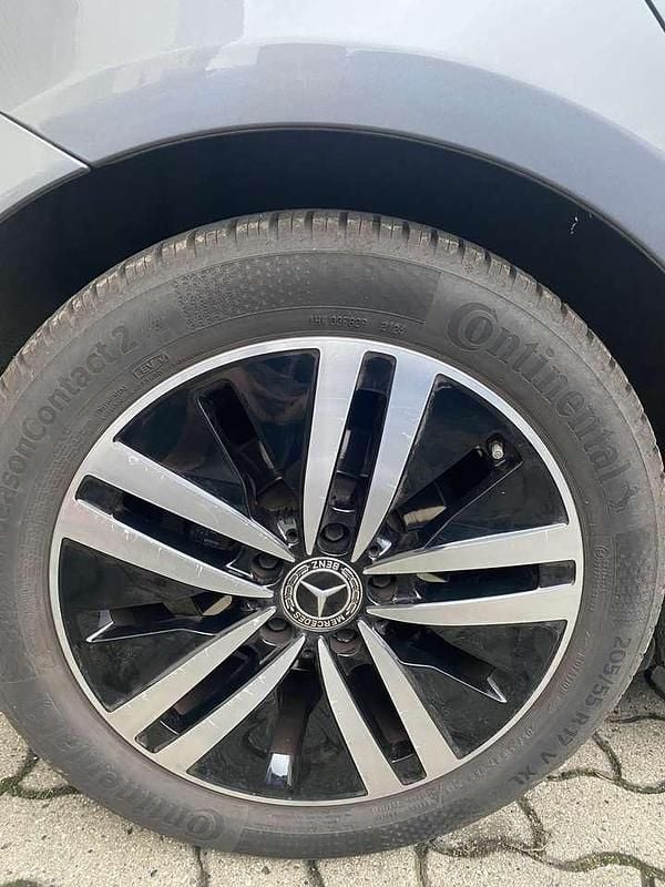 Gebraucht Mercedes A200 163 PS (119 kW) 2018 Grau Limousine