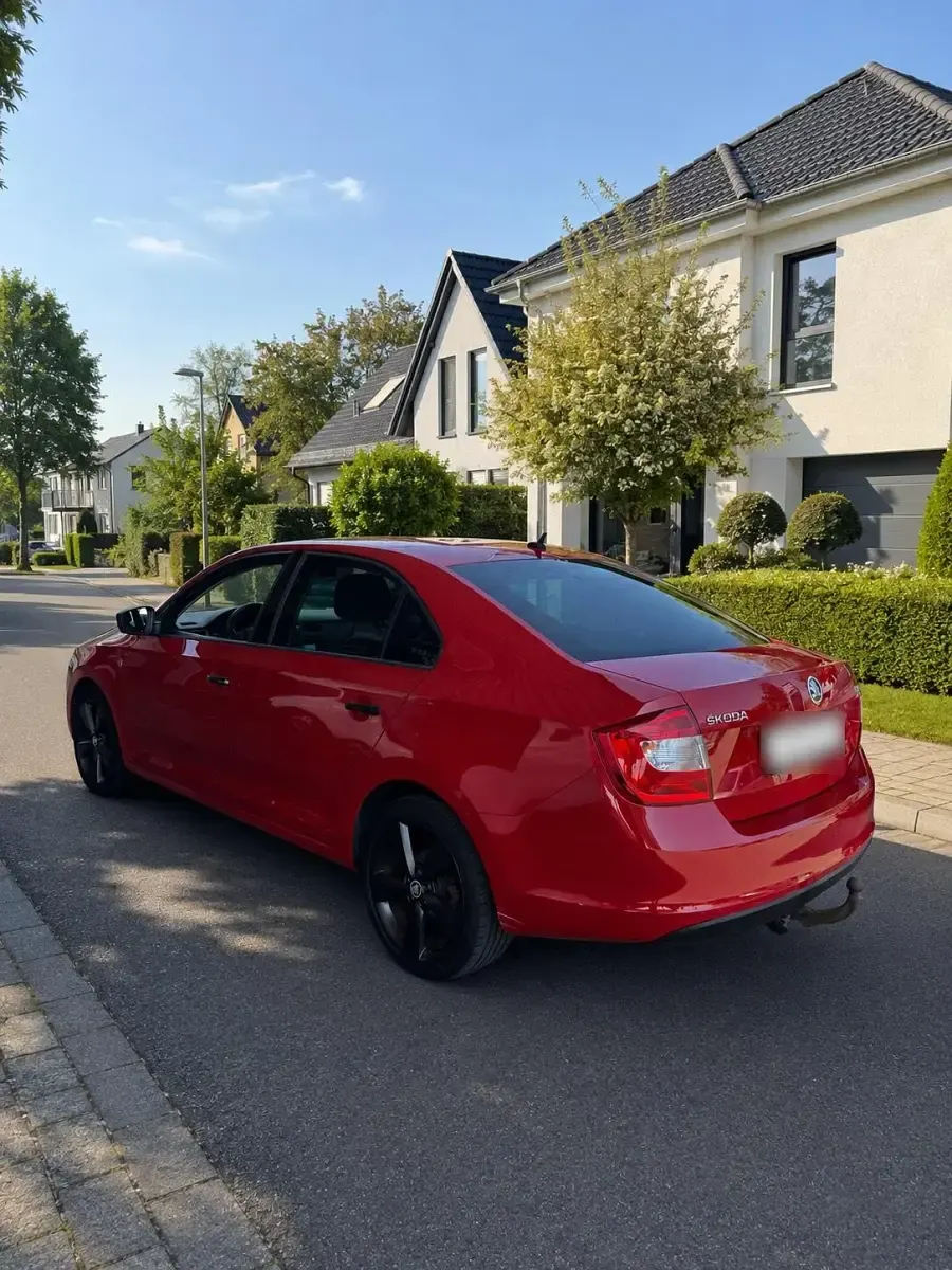 Gebraucht Skoda Rapid 105 PS (77 kW) 2014 Kleinwagen