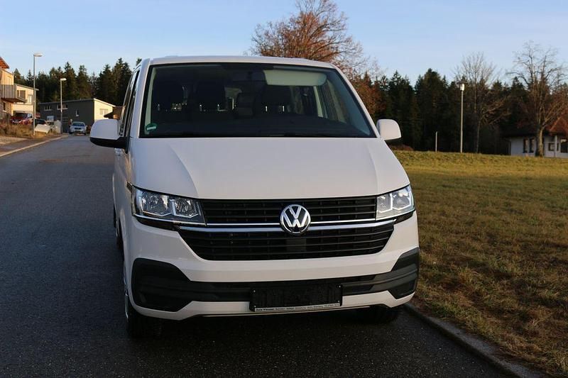 Weiß Gebraucht 2021 VW Transporter Van | 27.500 € (Teuer) - Bild 1/4