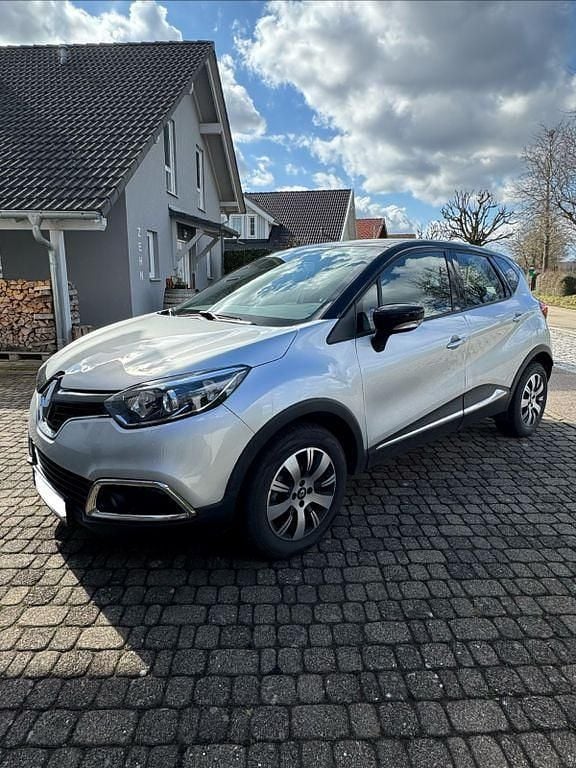 Gebraucht Renault Captur Luxe 118 PS (86 kW) 2015 Grau SUV